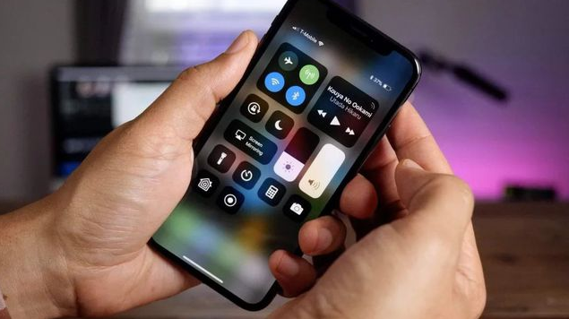 浙江苹果手机维修分享iPhone 12信号差怎么办 
